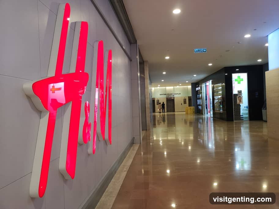 H&M Store Interior