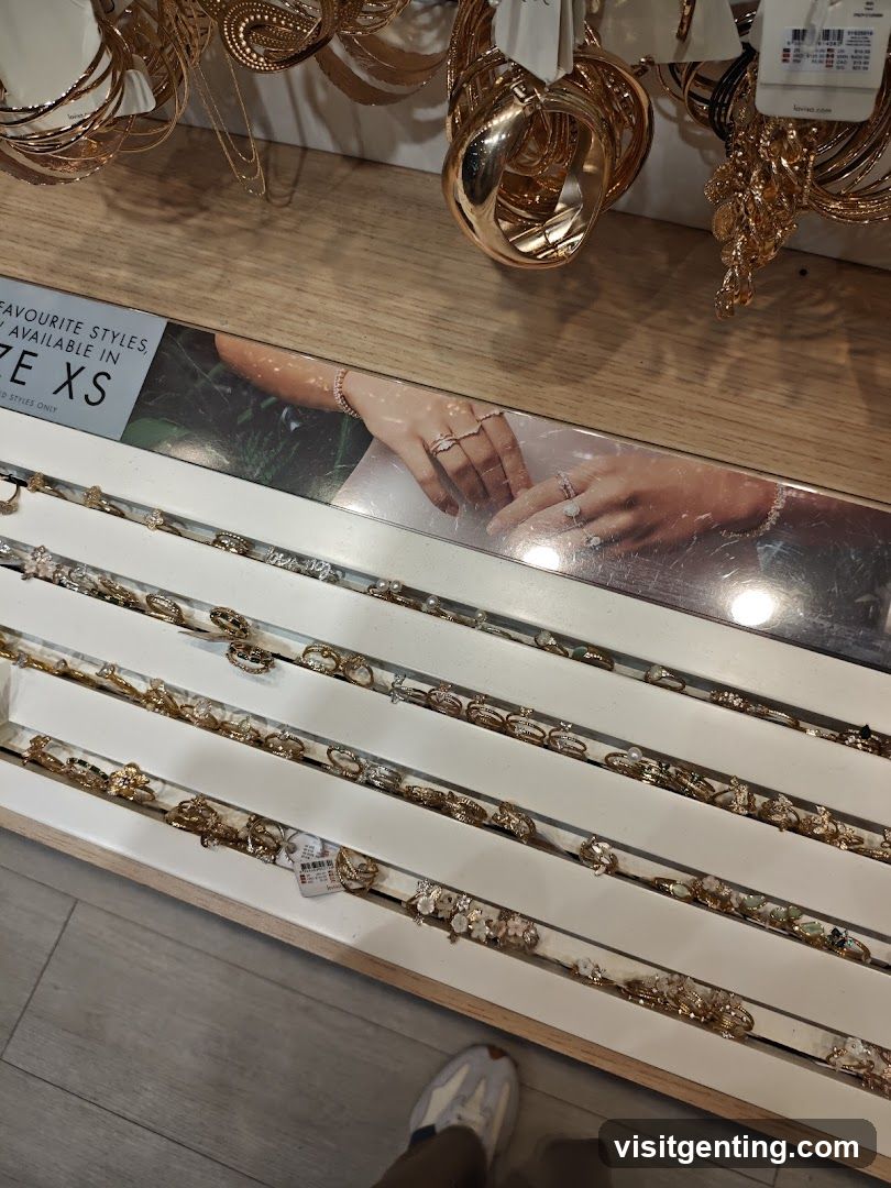 Jewelry Display Shelf