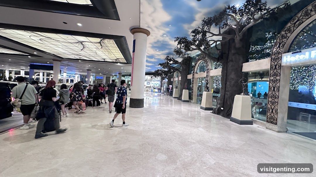 Interior of a shopping or hotel lobby