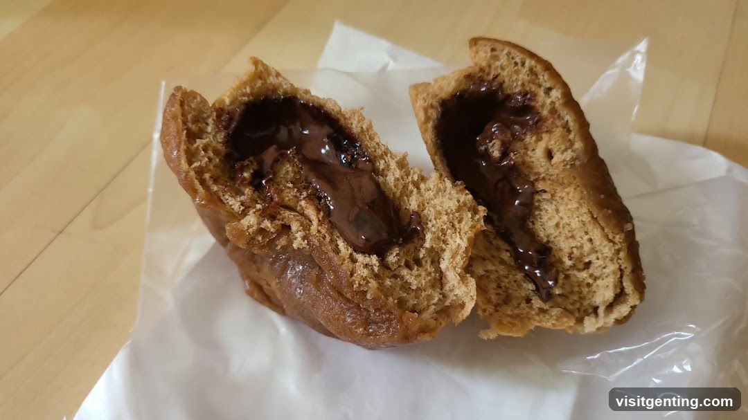 Chocolate-filled bun