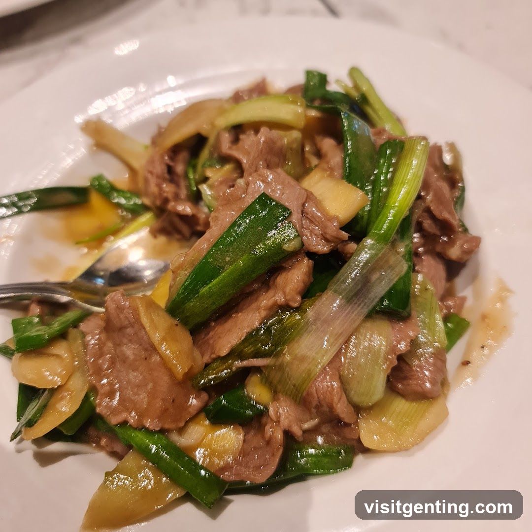 Stir-fried meat with green onions