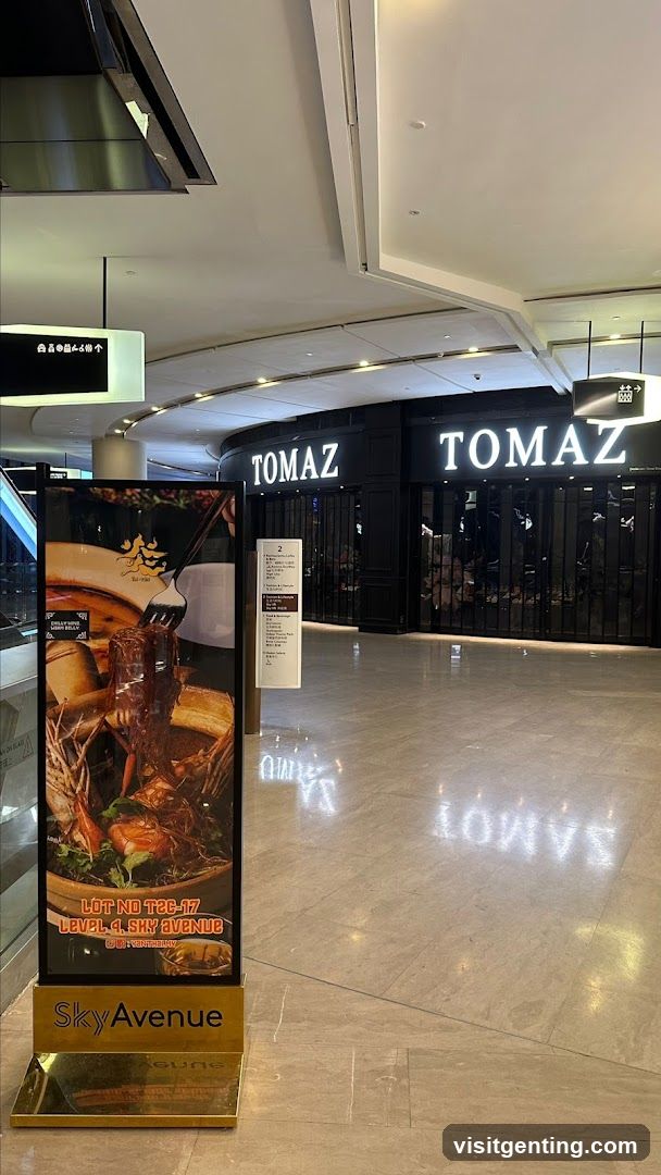 SkyAvenue Interior with TOMAZ Storefront