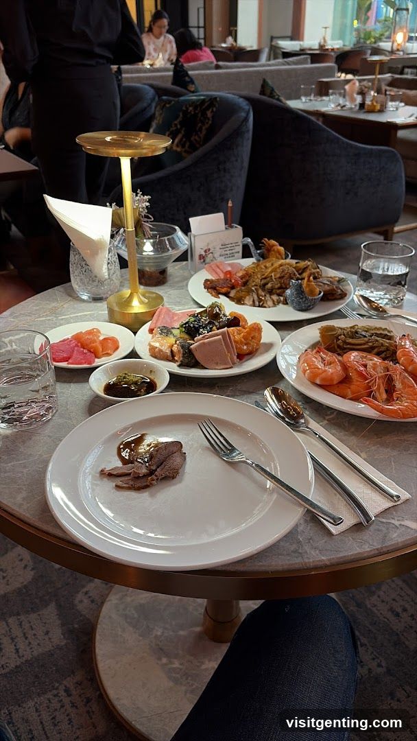 Restaurant Interior Dining Scene