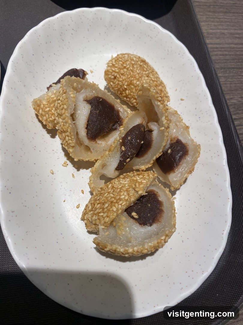 Sesame-filled Dessert