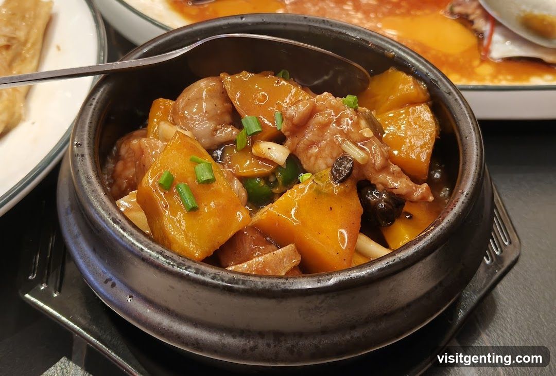 Dish in ceramic bowl