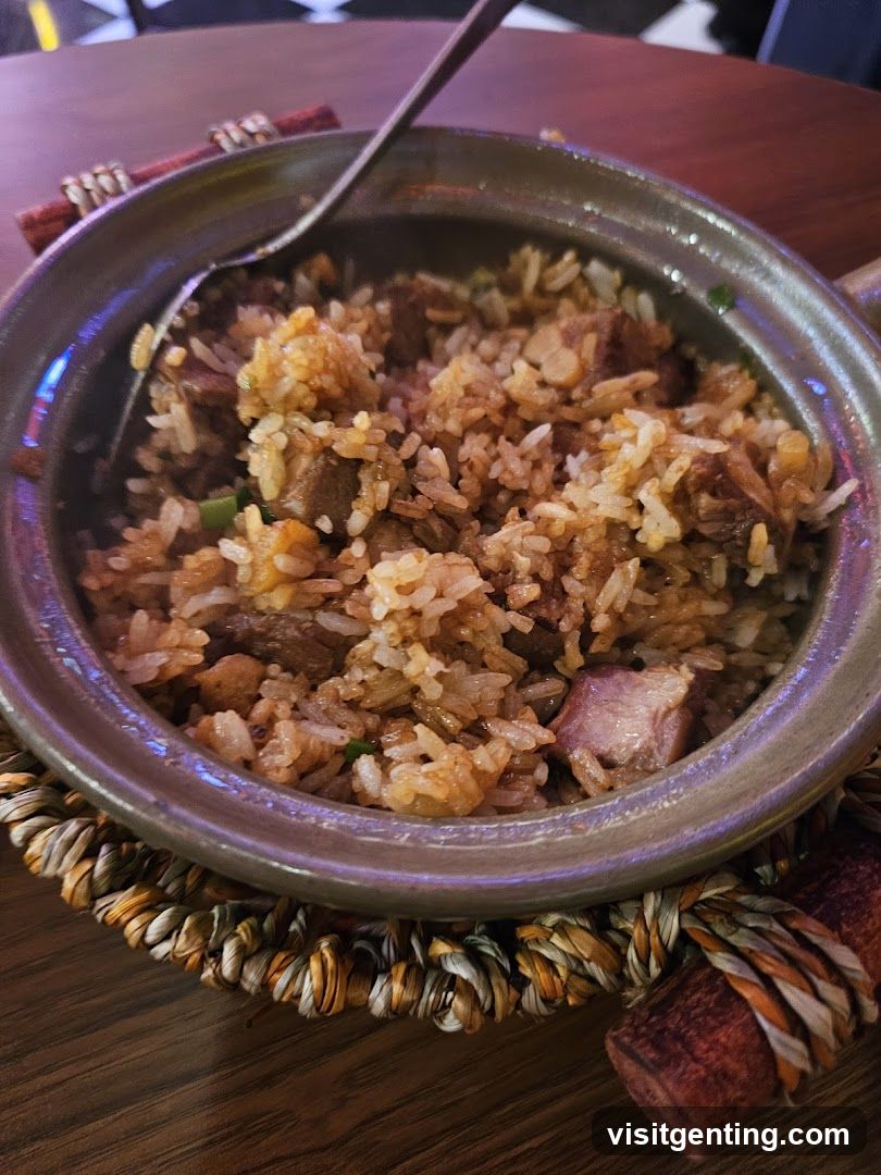 Fried Rice in陶碗