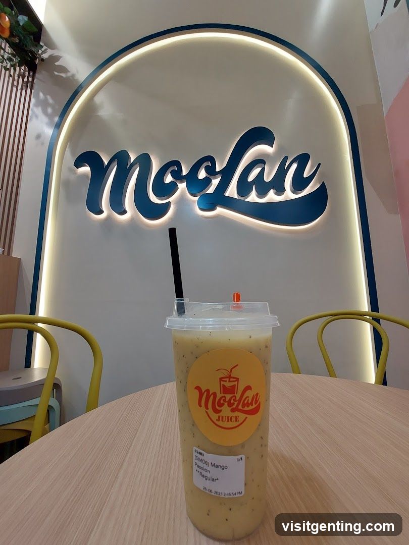 MooLan Juice Interior