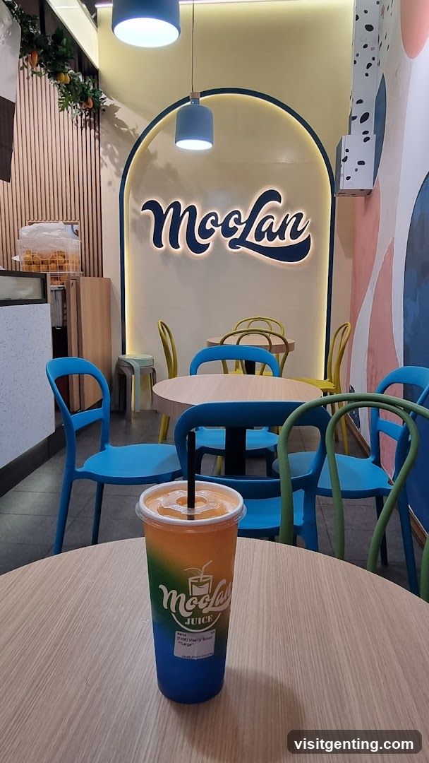 MooLan Juice Shop Interior