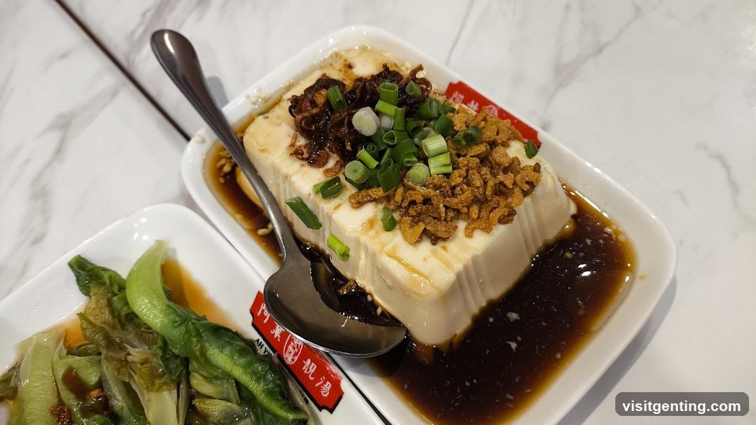 Dessert or main course dish