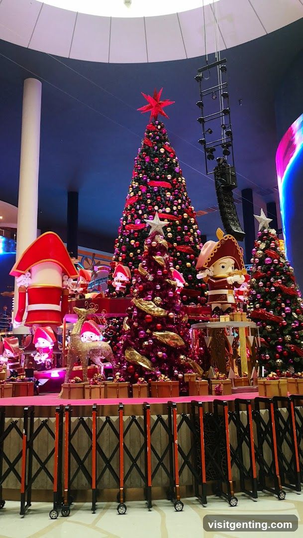 Christmas Display Interior