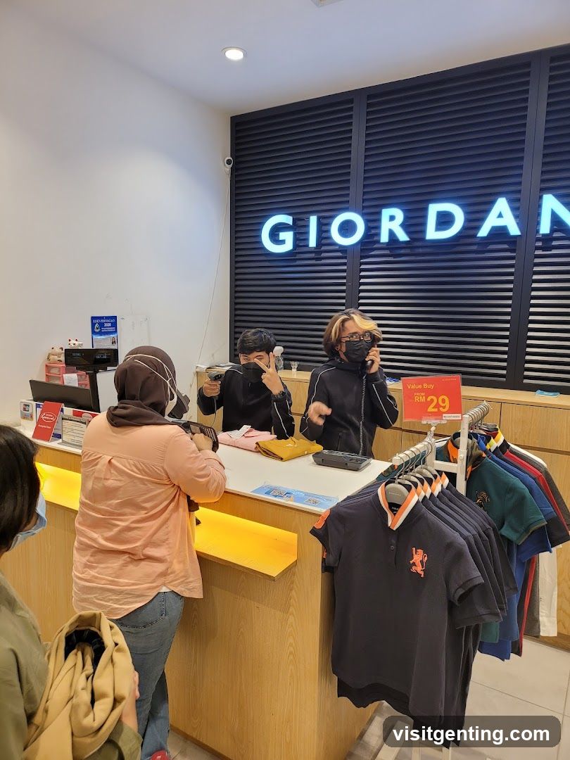 Giordan Store Interior
