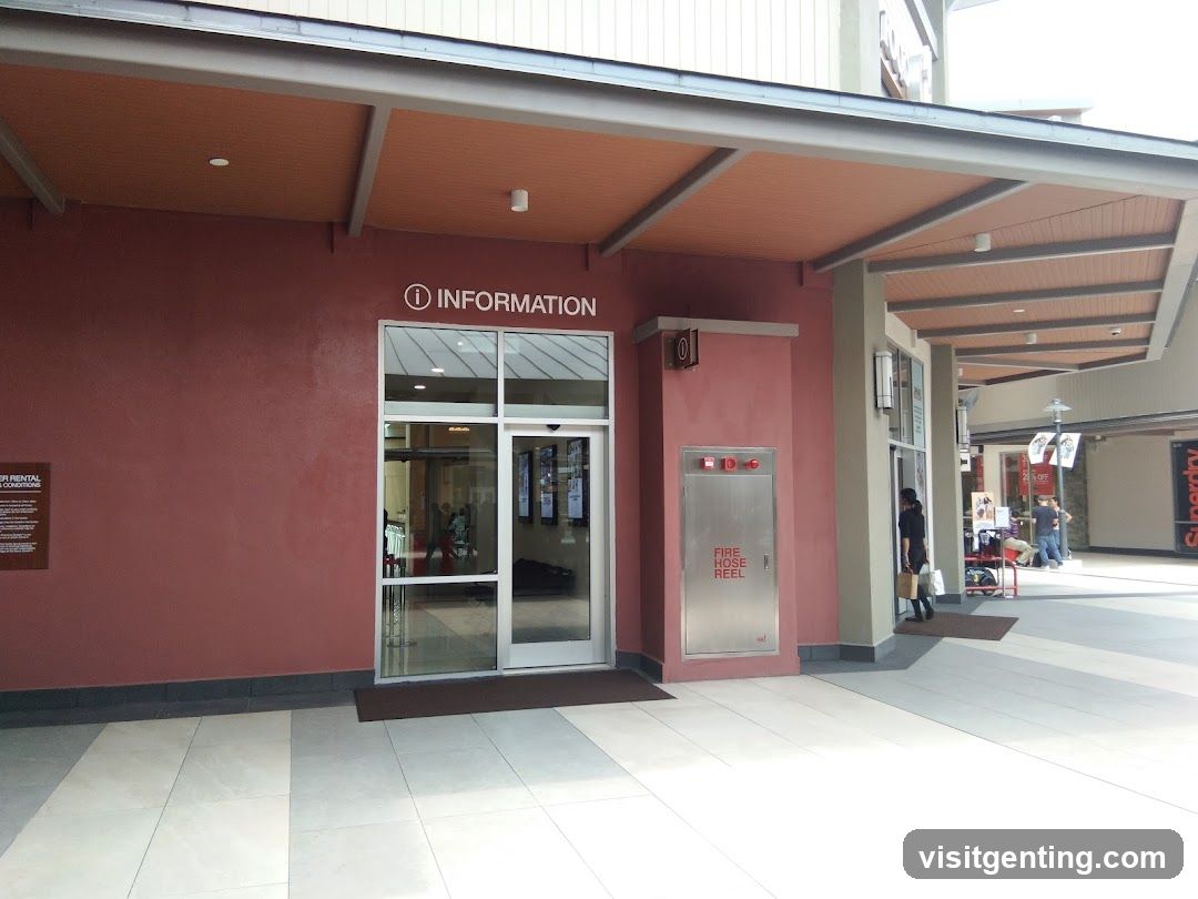 FamilyMart Awana Skyway