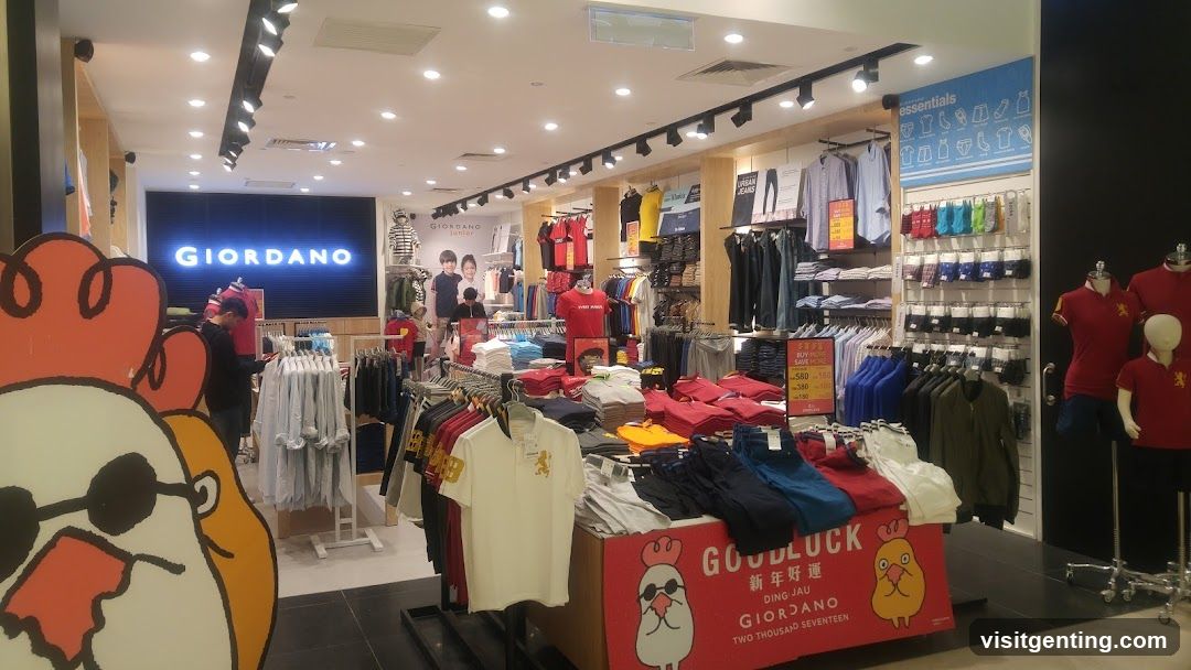 Giordano Store Interior