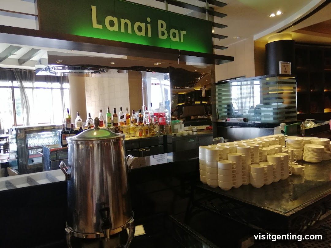 Lanai Bar Interior