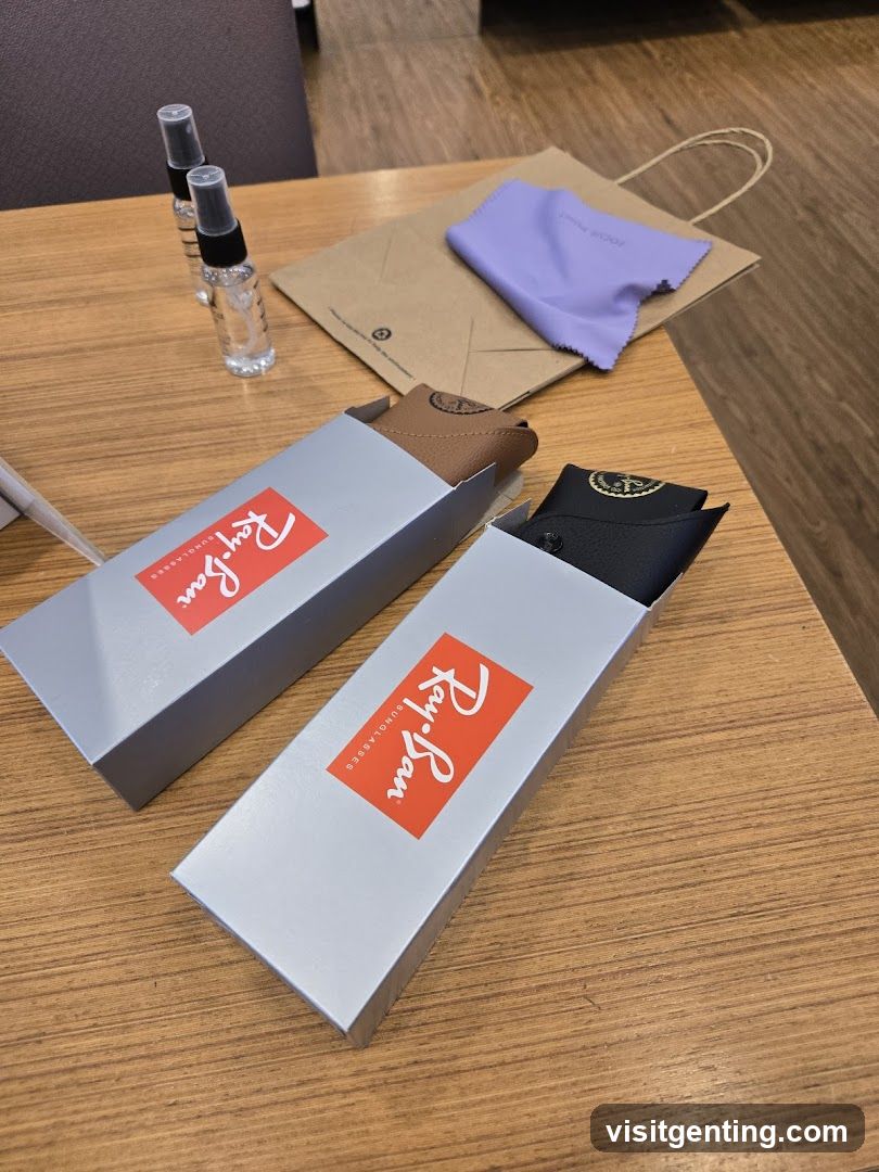 Ray-Ban Product Display