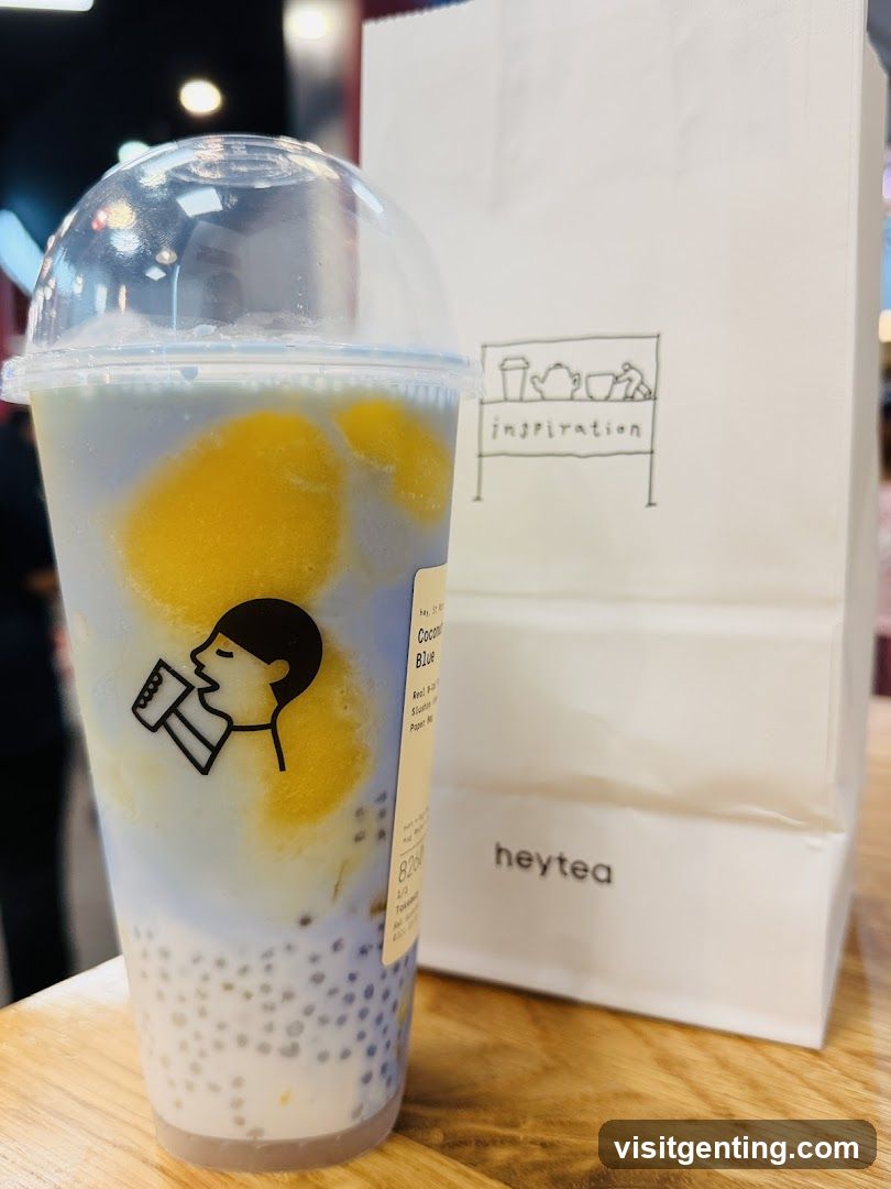 HeyTea Product and Packaging