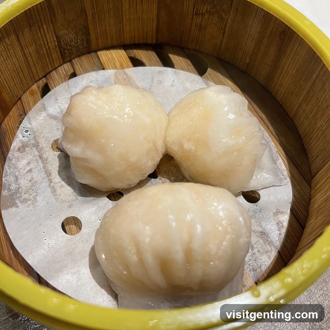 Steamed Dumplings in Bamboo Steamer