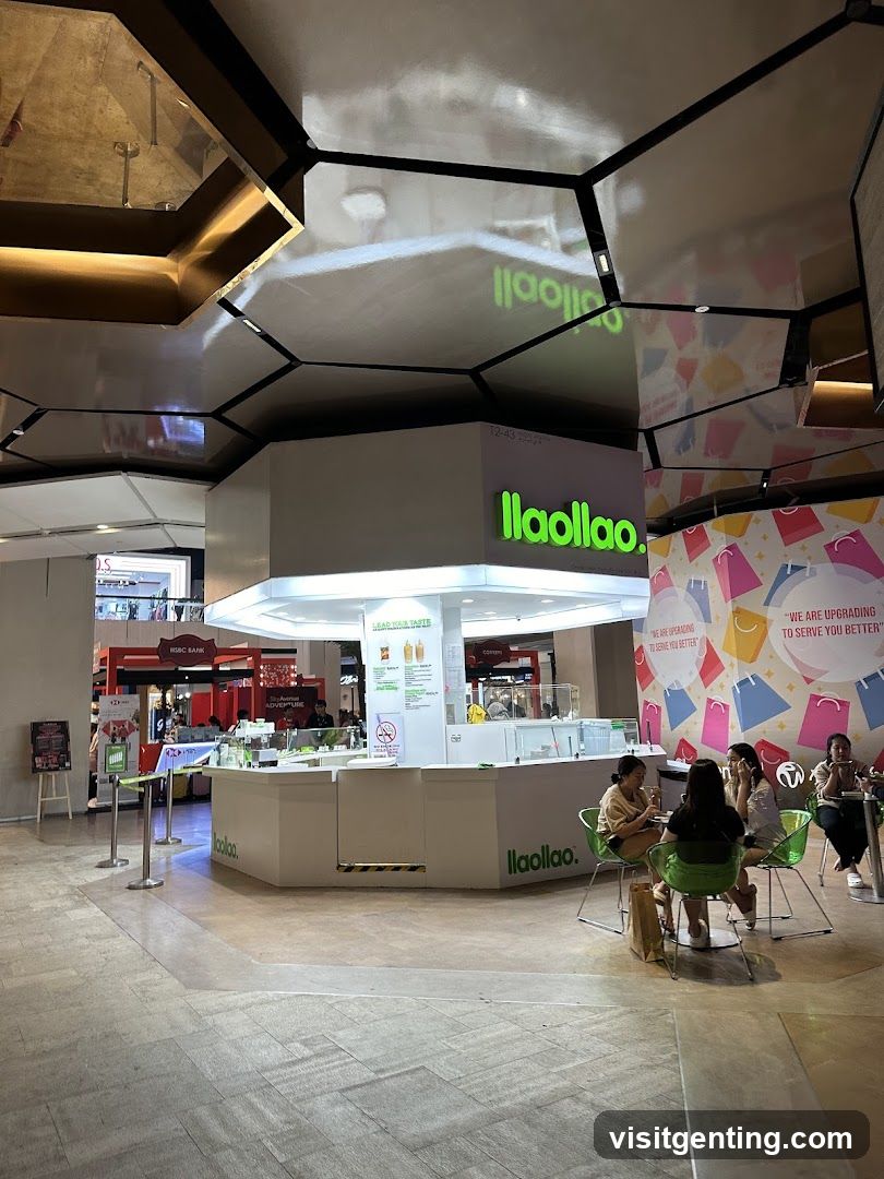 Llaollao Shop Interior