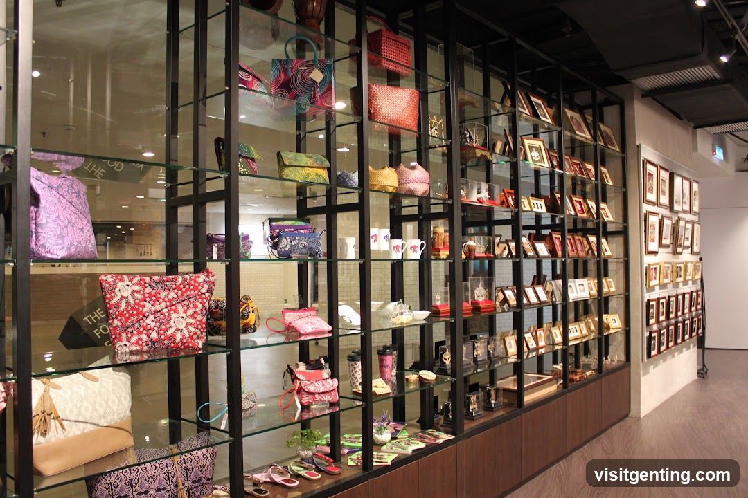 Interior Display Store