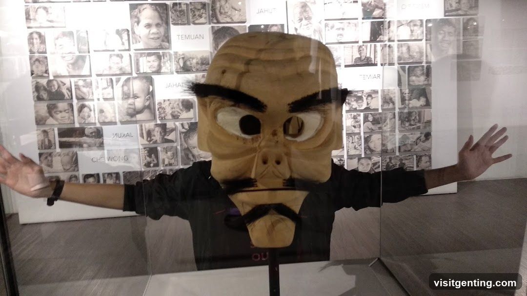 Exhibit Display