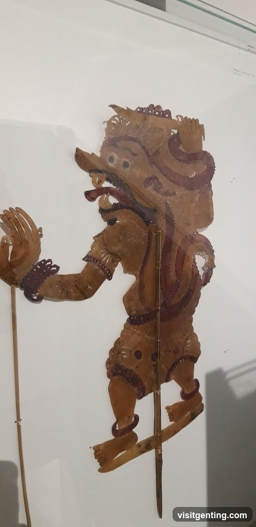 Shadow Puppet Display