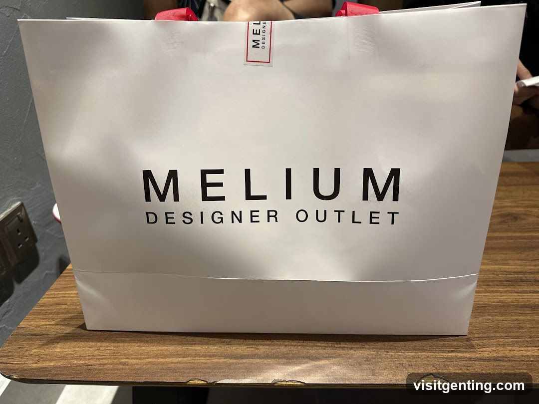 Melium Designer Outlet Shopping Bag