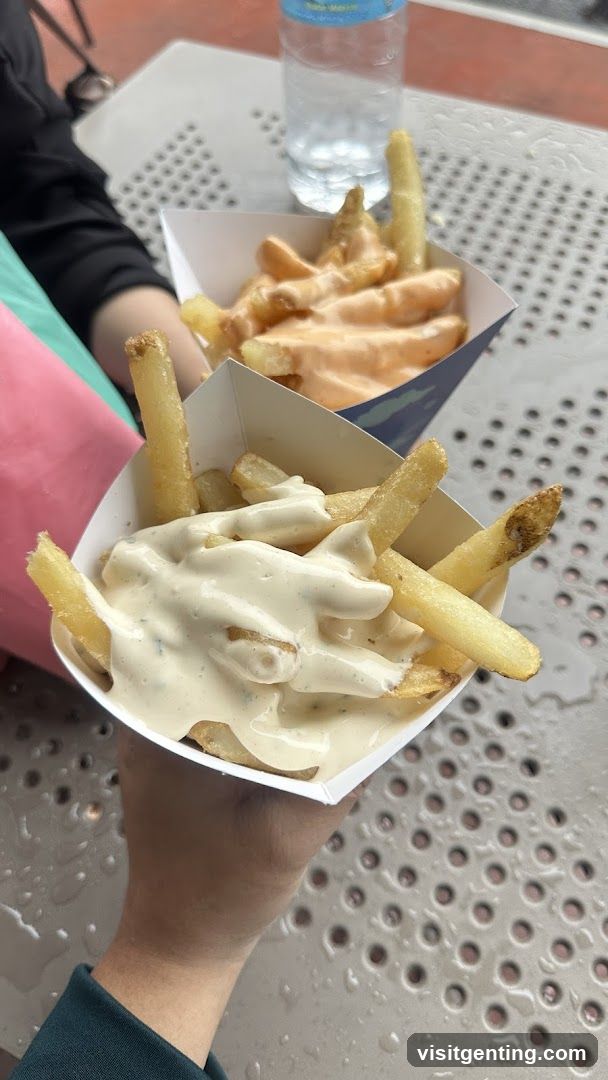 Fries with sauces