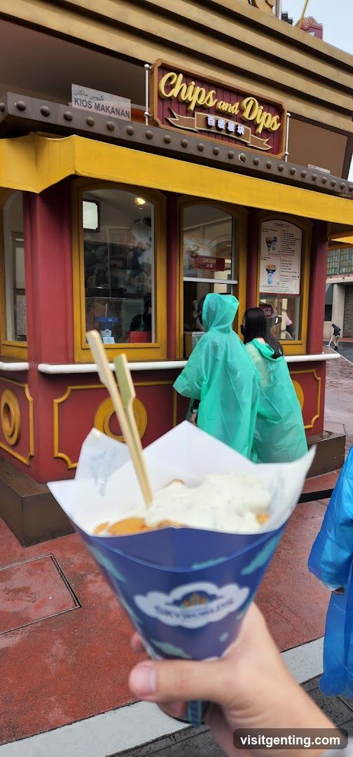 Chips and Dips kiosk exterior