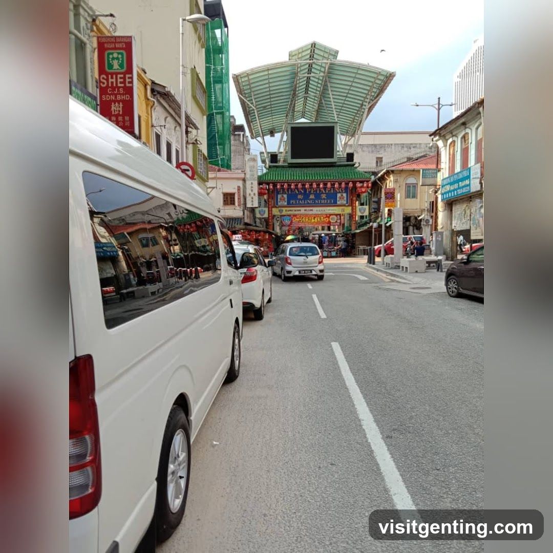 Petaling Street Entrance