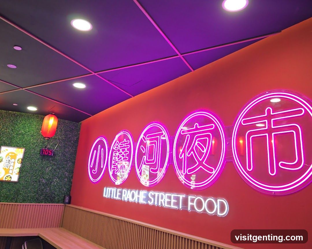Little Raohe Street Food Interior
