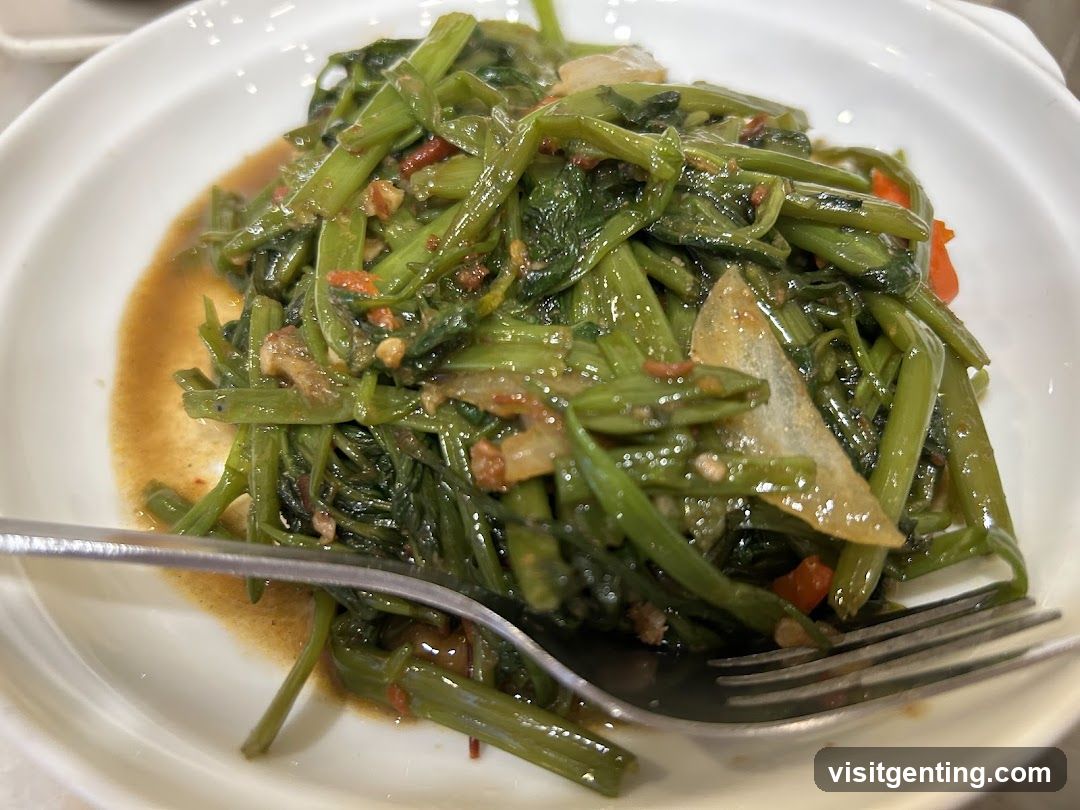 Stir-fried greens dish