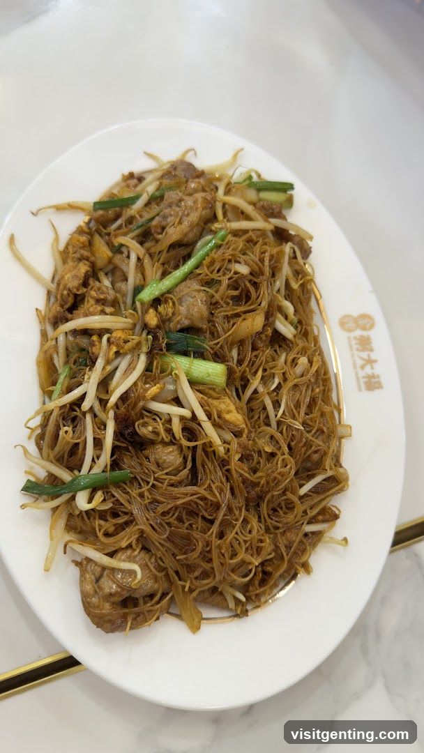 Cantonese-style stir-fried noodles