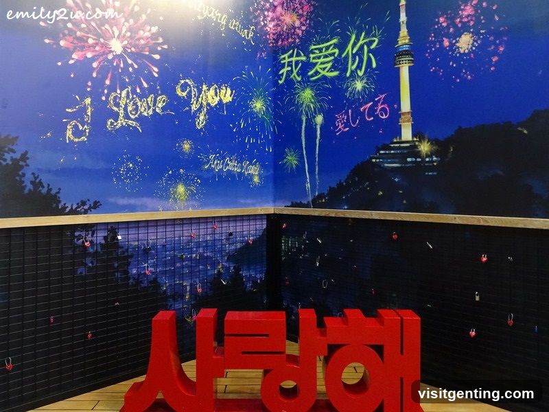 Love-themed interior display