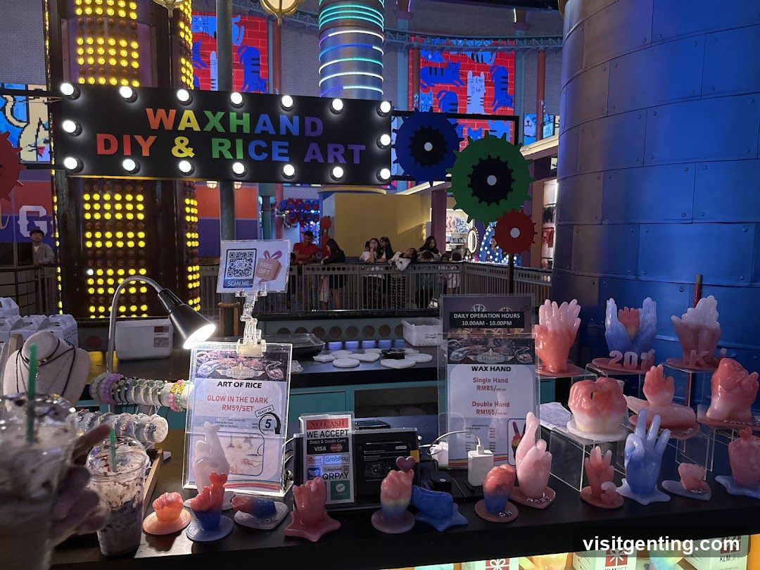Waxhand DIY & Rice Art Shop Interior