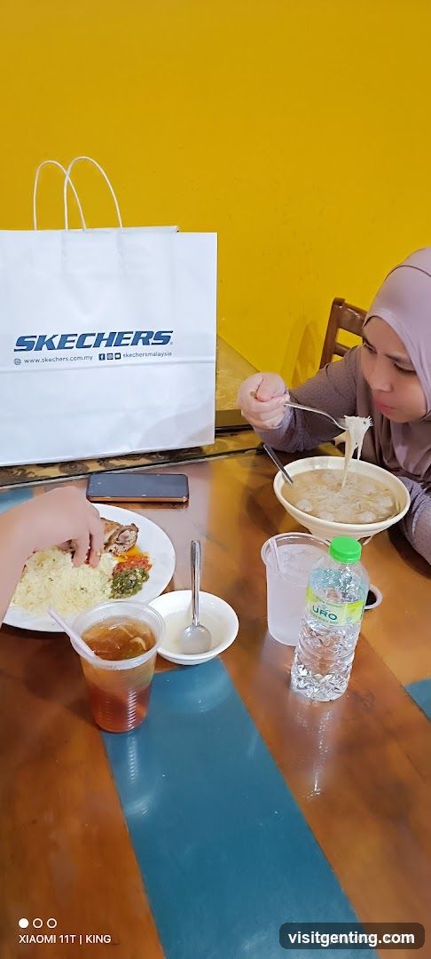 Nelayan Warung