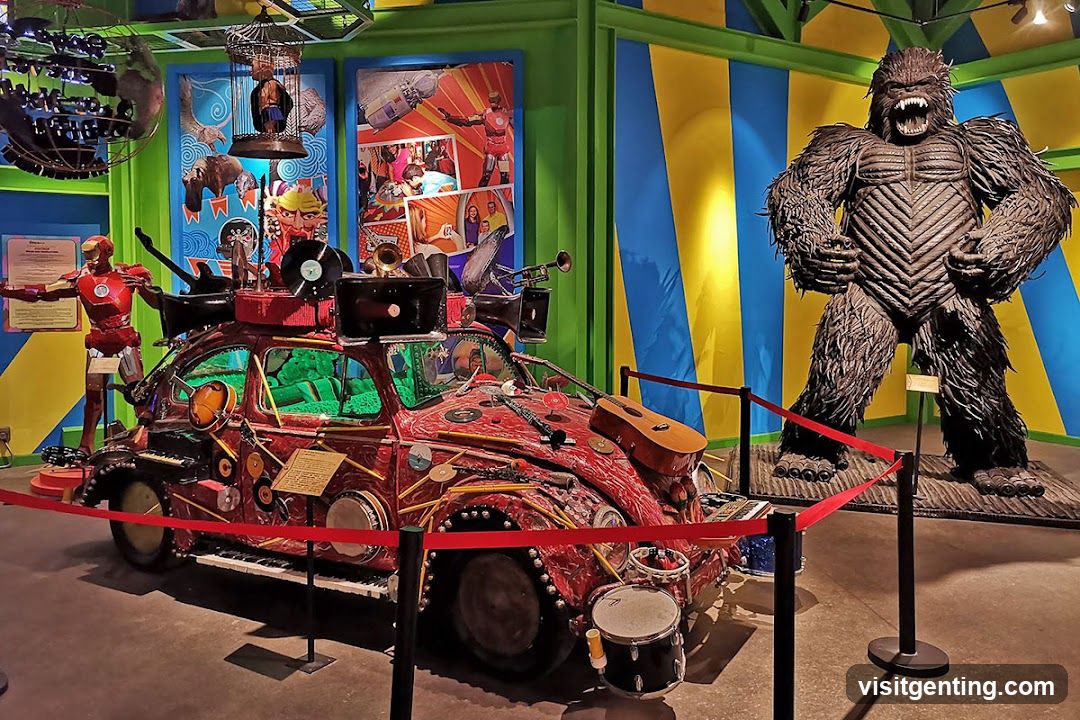 Exhibit Display