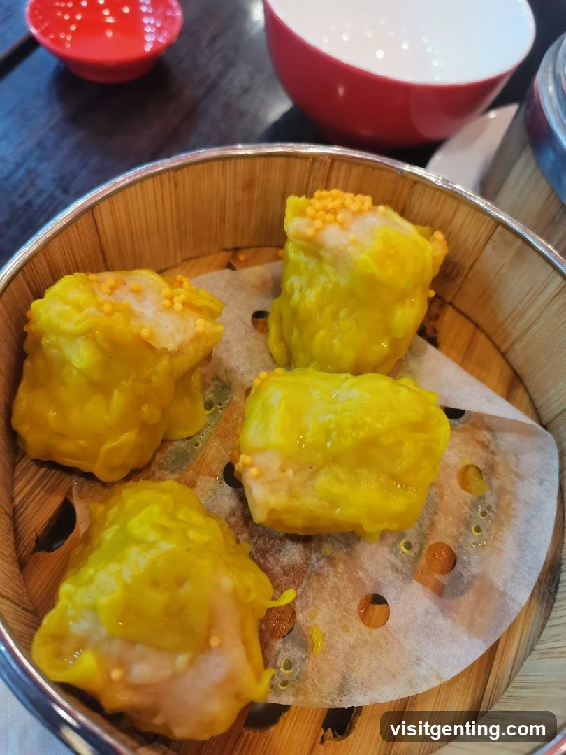 Steamed Dumplings in Bamboo Steamer