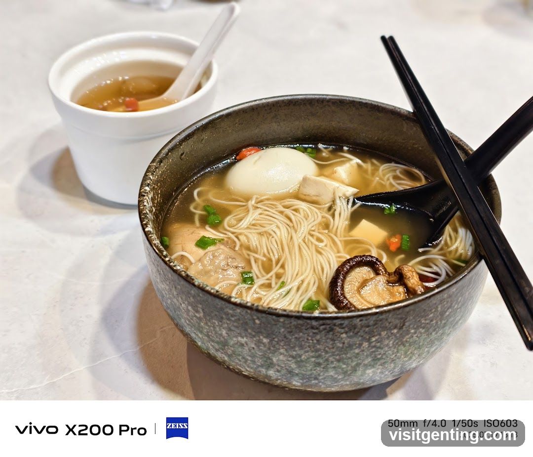 Noodle Soup with Side Dish
