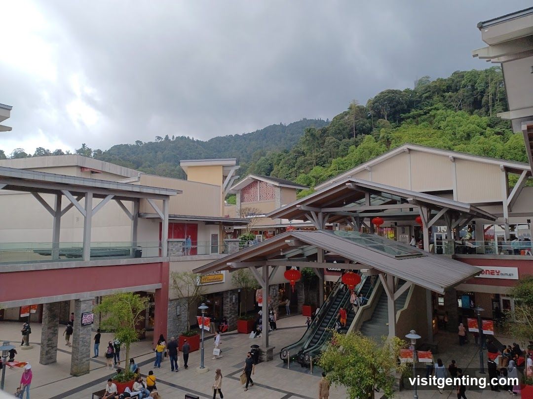 Outdoor Shopping Area with Mountain Backdrop