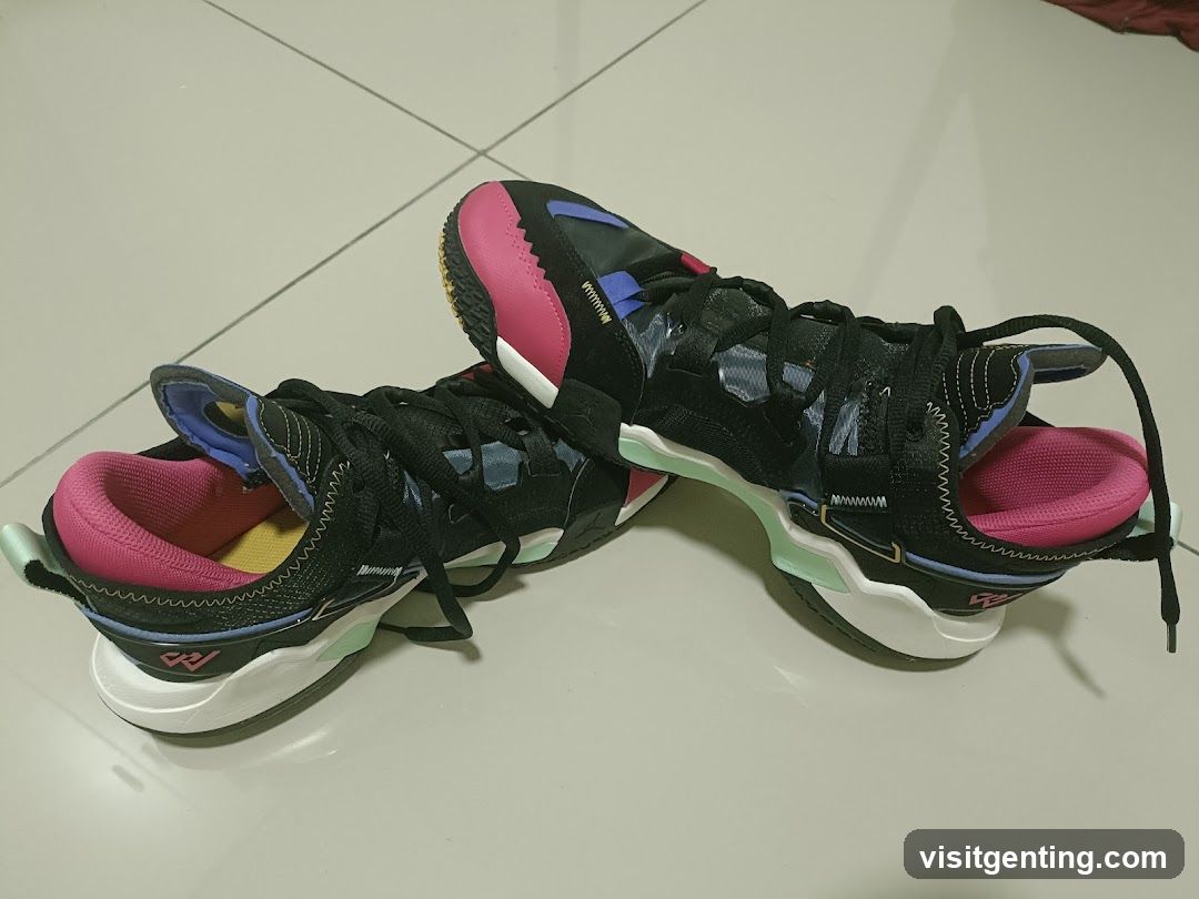 Black and Pink Basketball Shoes