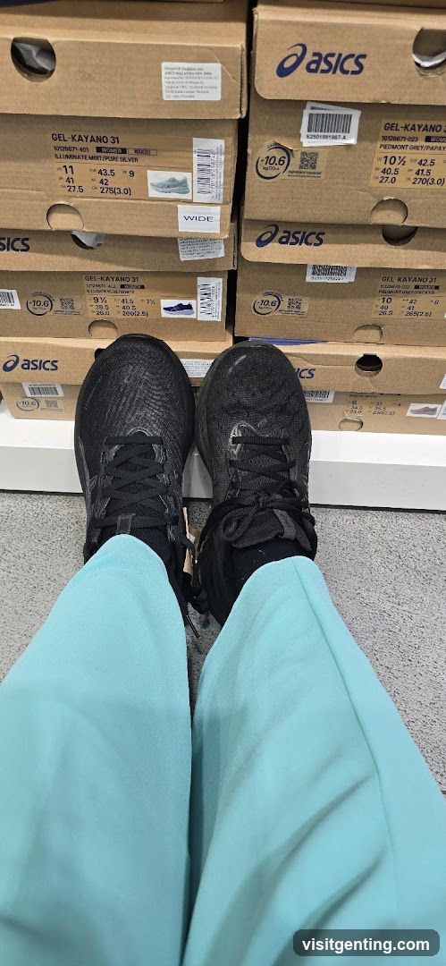 Black Asics Shoes
