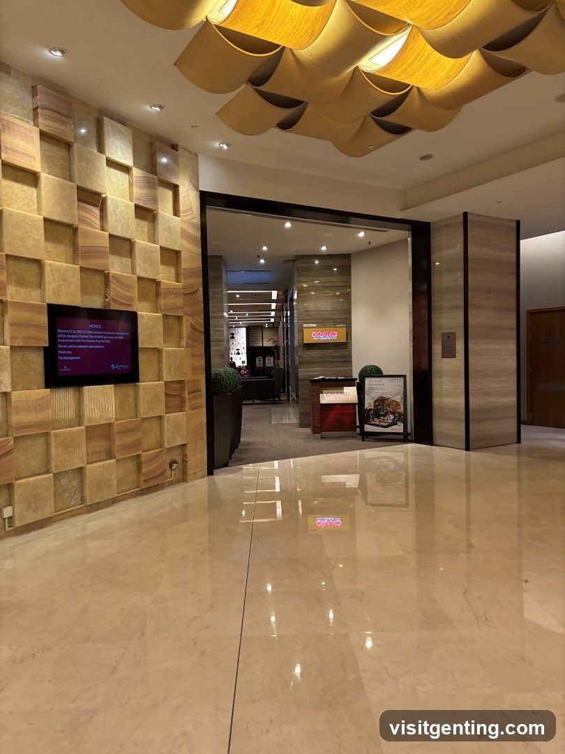 Grand Lounge