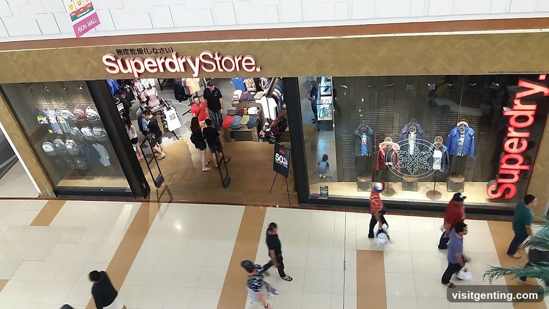 Superdry ™