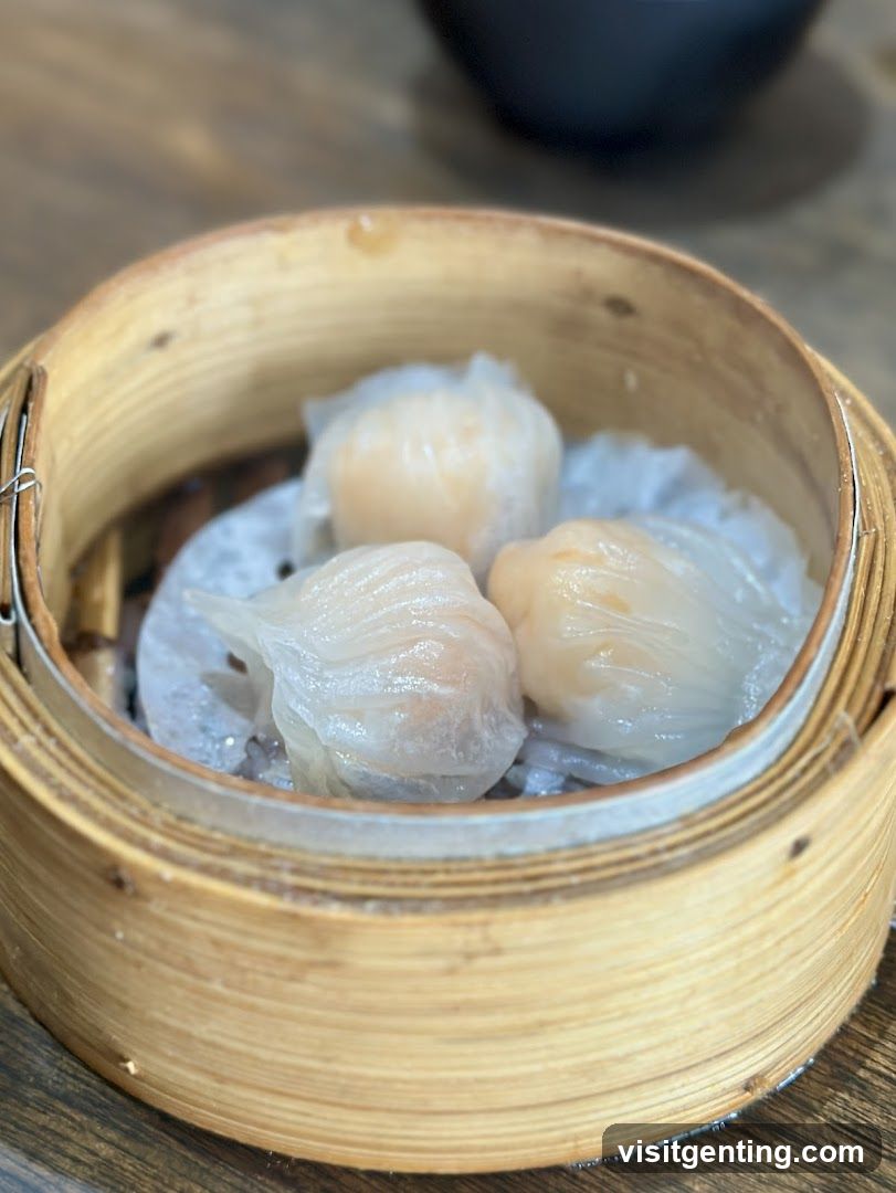 Steamed Dumplings in Bamboo Steamer