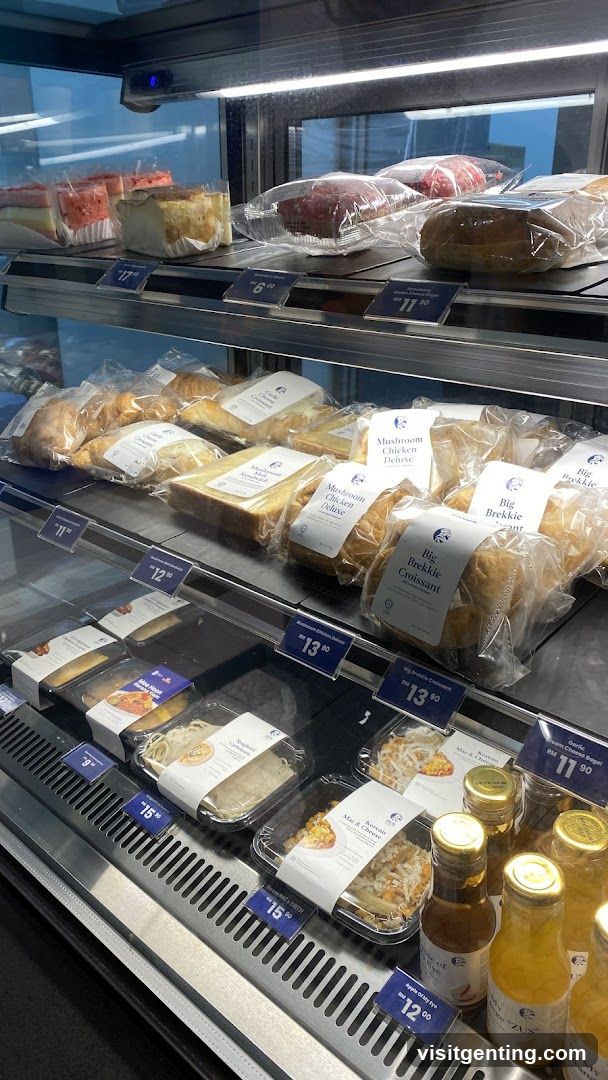 Food display in a store
