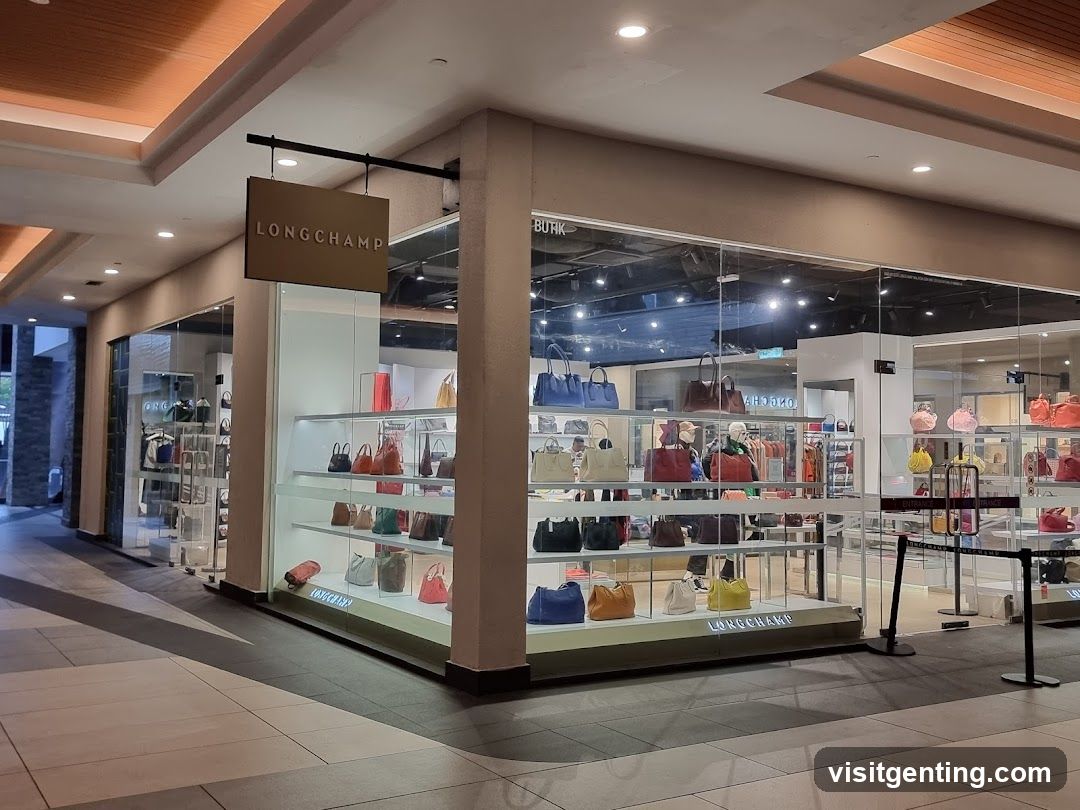Longchamp Storefront Interior