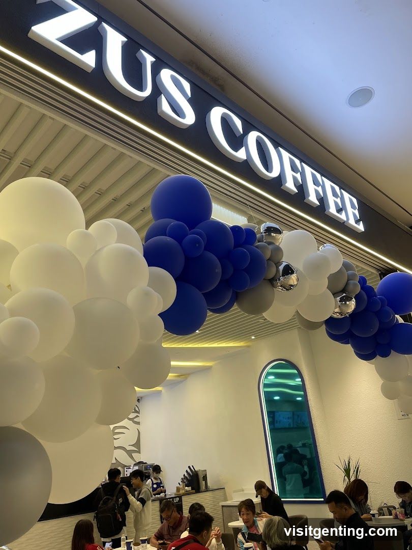 ZUS COFFEE interior view