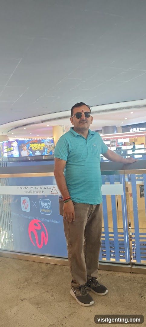 Man standing in shopping mall