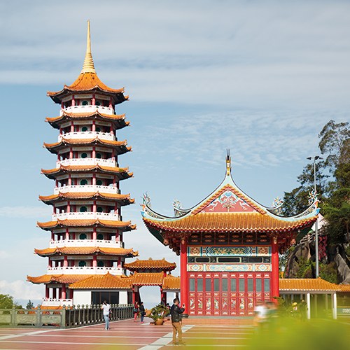 Nine-storey pagoda and main hall at Chin Swee Caves Temple, Genting Highlands